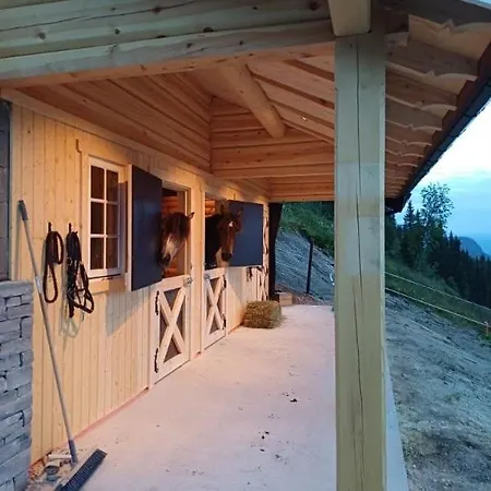 Holiday home Banseterlodgen *